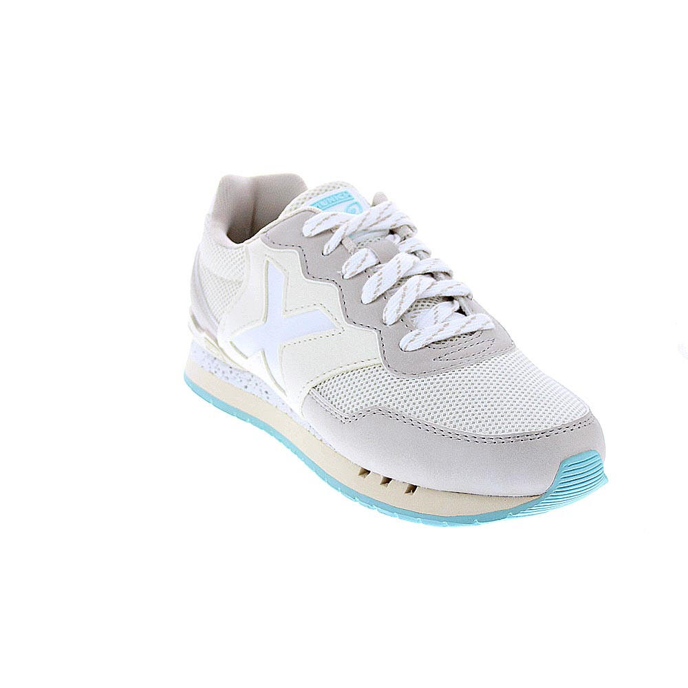Baskets Munich Modèle Dash Woman Couleur Beige 4/5