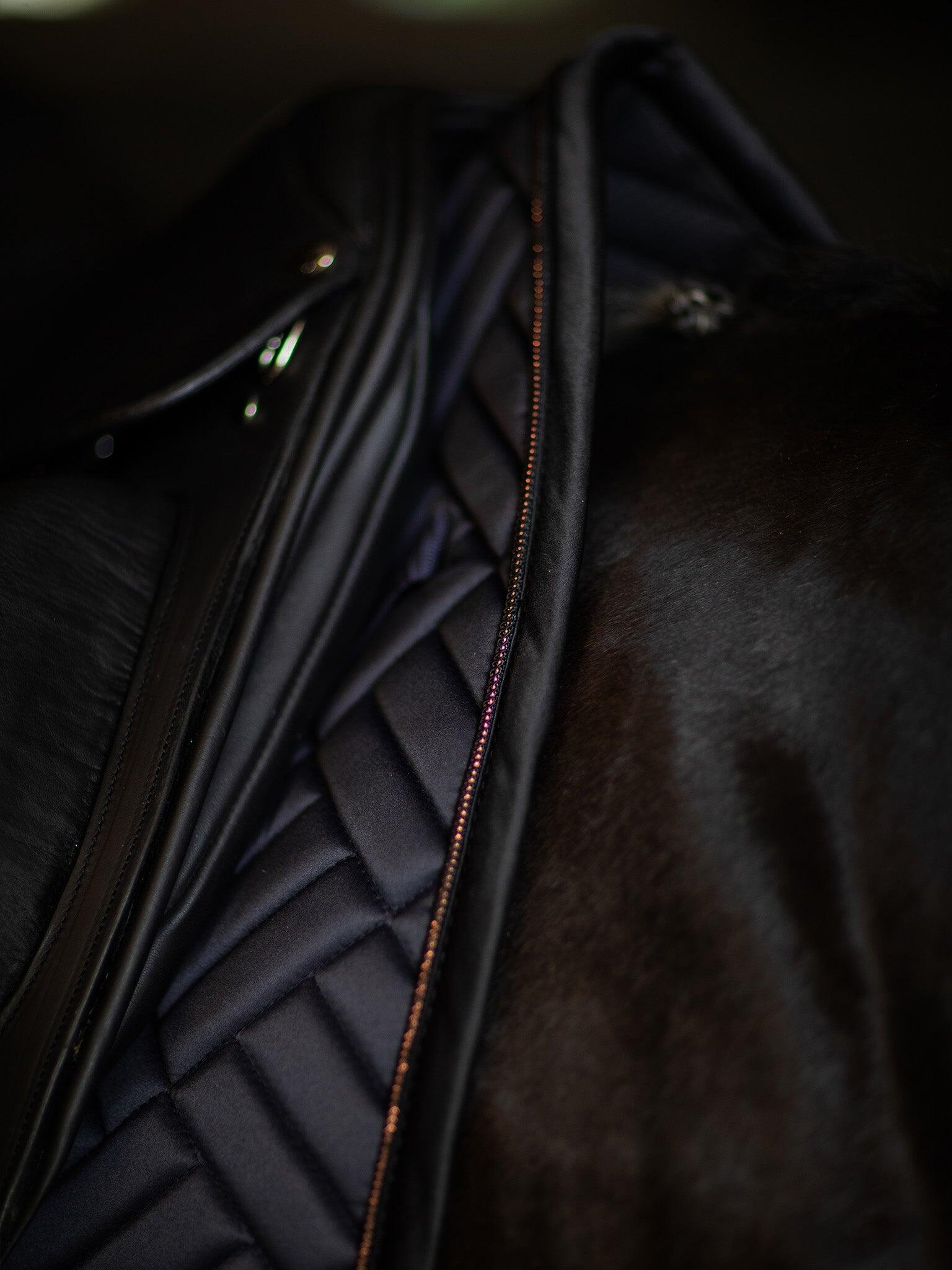 Tapis de selle Modern Dark Ocean DRESSAGE - Equestrian Stockholm 3/5