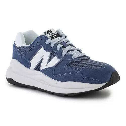 NEW BALANCE picture