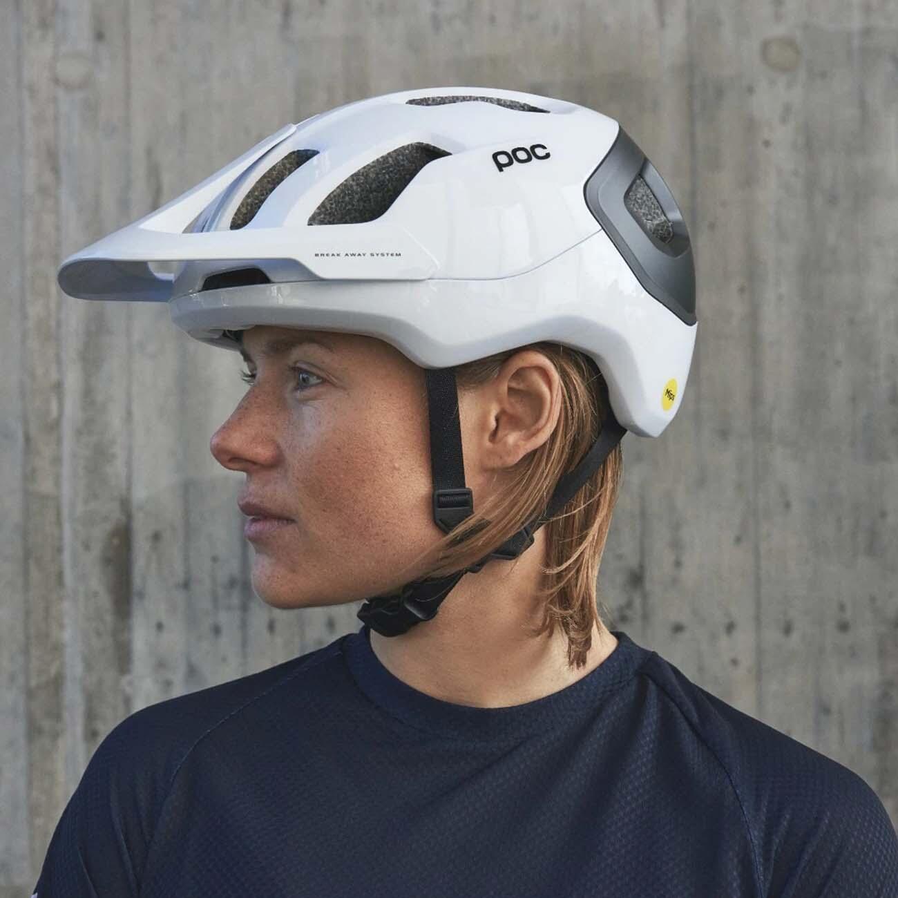 Casco - AXION RACE MIPS 3/4