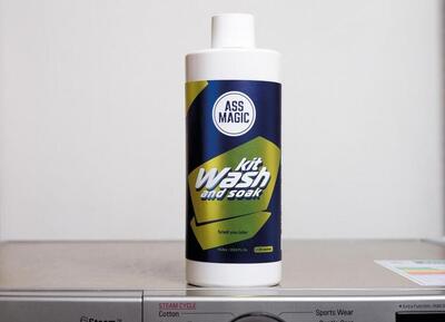 ASS MAGIC Waschmittel 3in1 Kit Wash and Soak. auf Enzymbasis. 1l