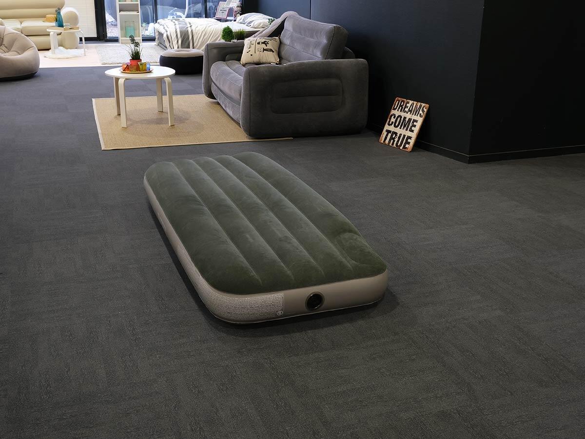 Pack matelas gonflable Downy gonfleur à pied 1 place  + Drap housse 3/5
