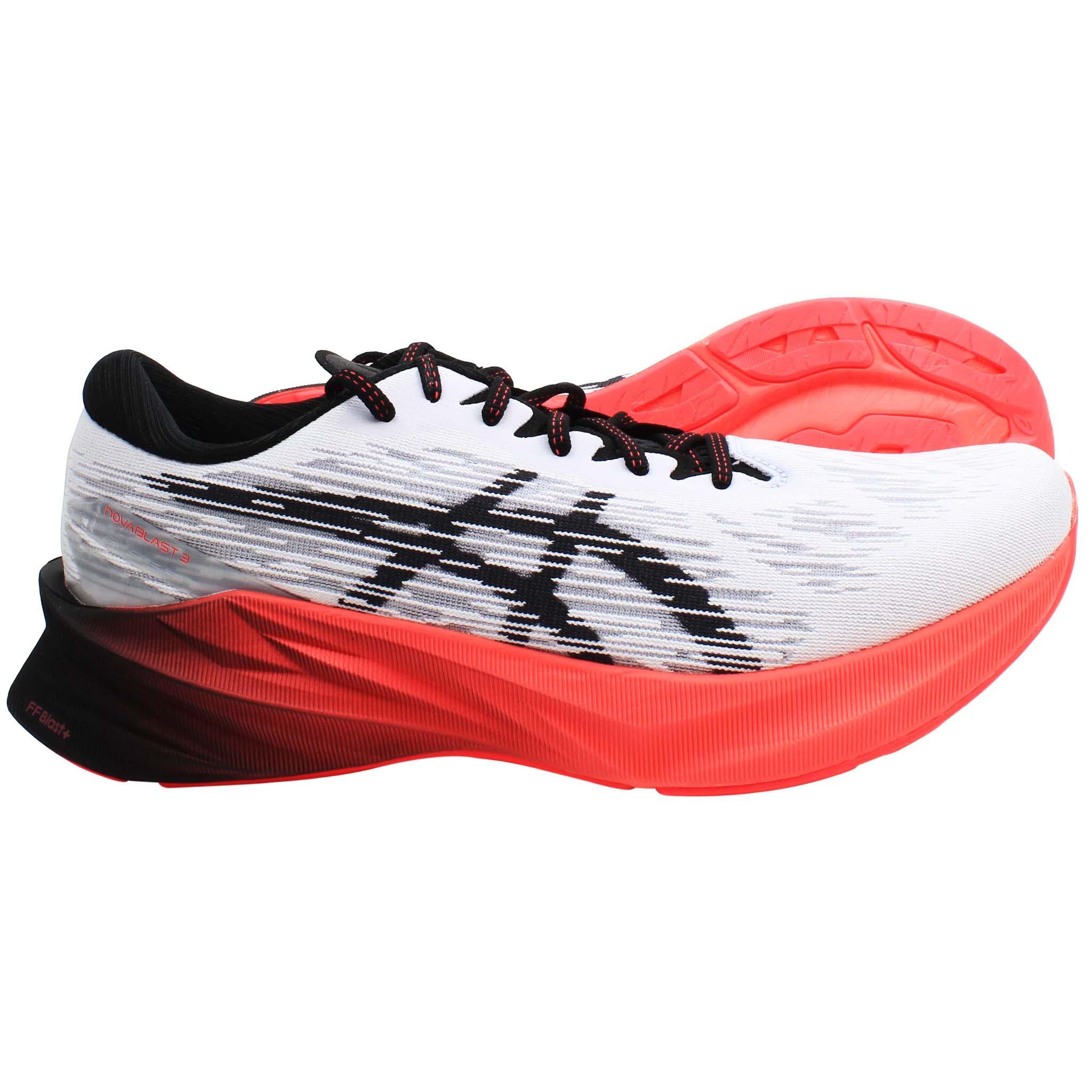 ASICS Asics Novablast 3 Mens White Running Shoes