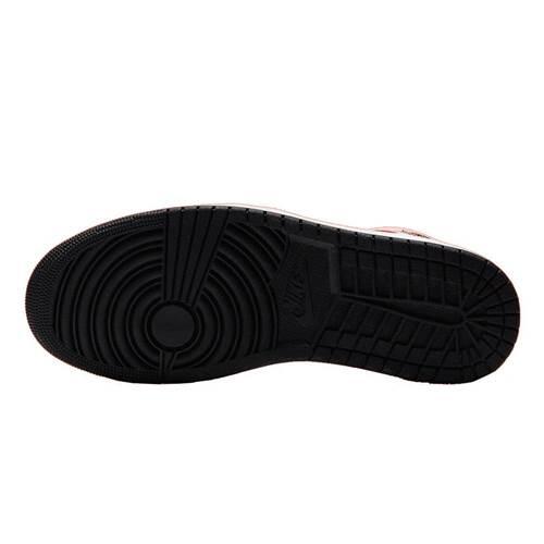 Încălțăminte universali bărbătești Nike Air Jordan 1 Mid SE