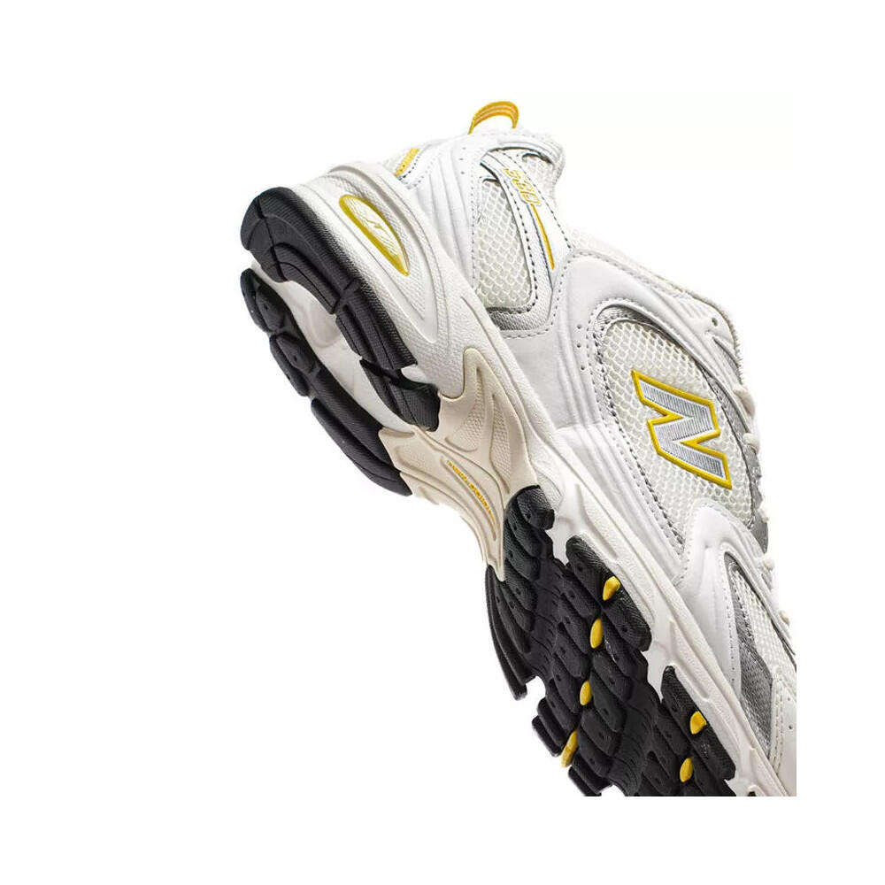 Basket New Balance MR530 5/6