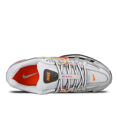 Sneakers Nike P6000 blanc et rose pour femme 2/5