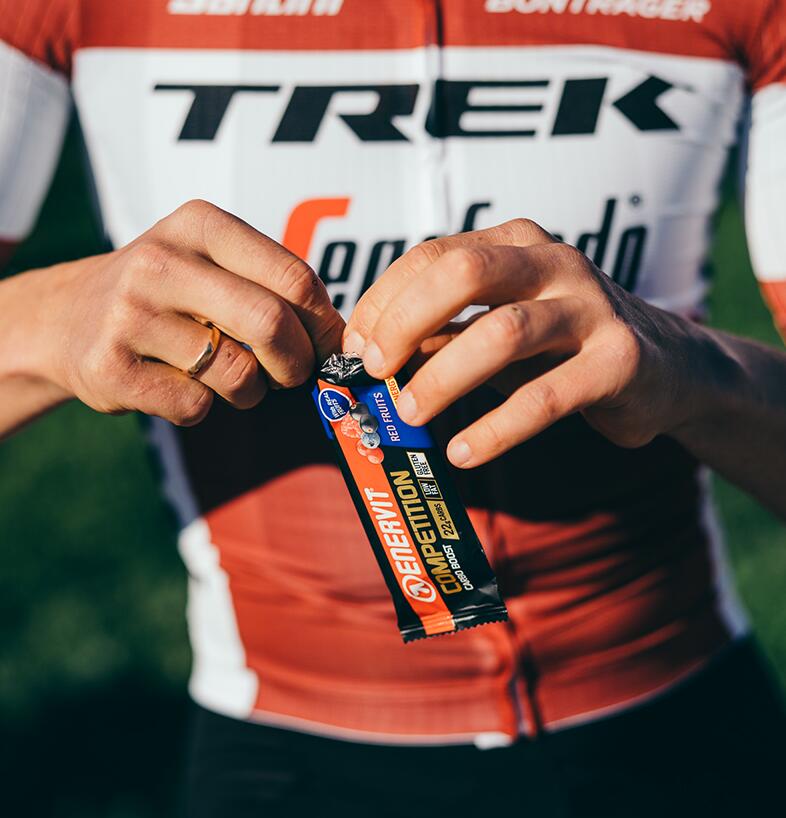 ENERVIT BARRE DE COMPÉTITION CARBO BOOST ABRICOT 30 g 2/3