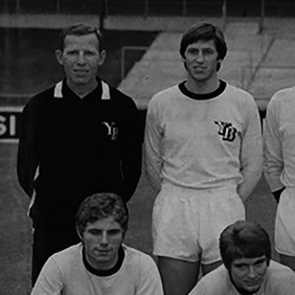 BSC Young Boys 1970 Giacca Da Calcio Retrò 7/7