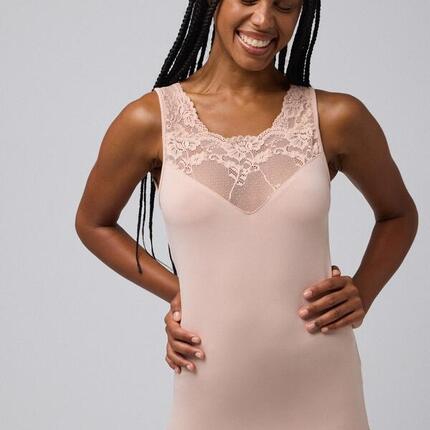 Camiseta térmica sin mangas de Mujer YSABEL MORA con encaje en el escote