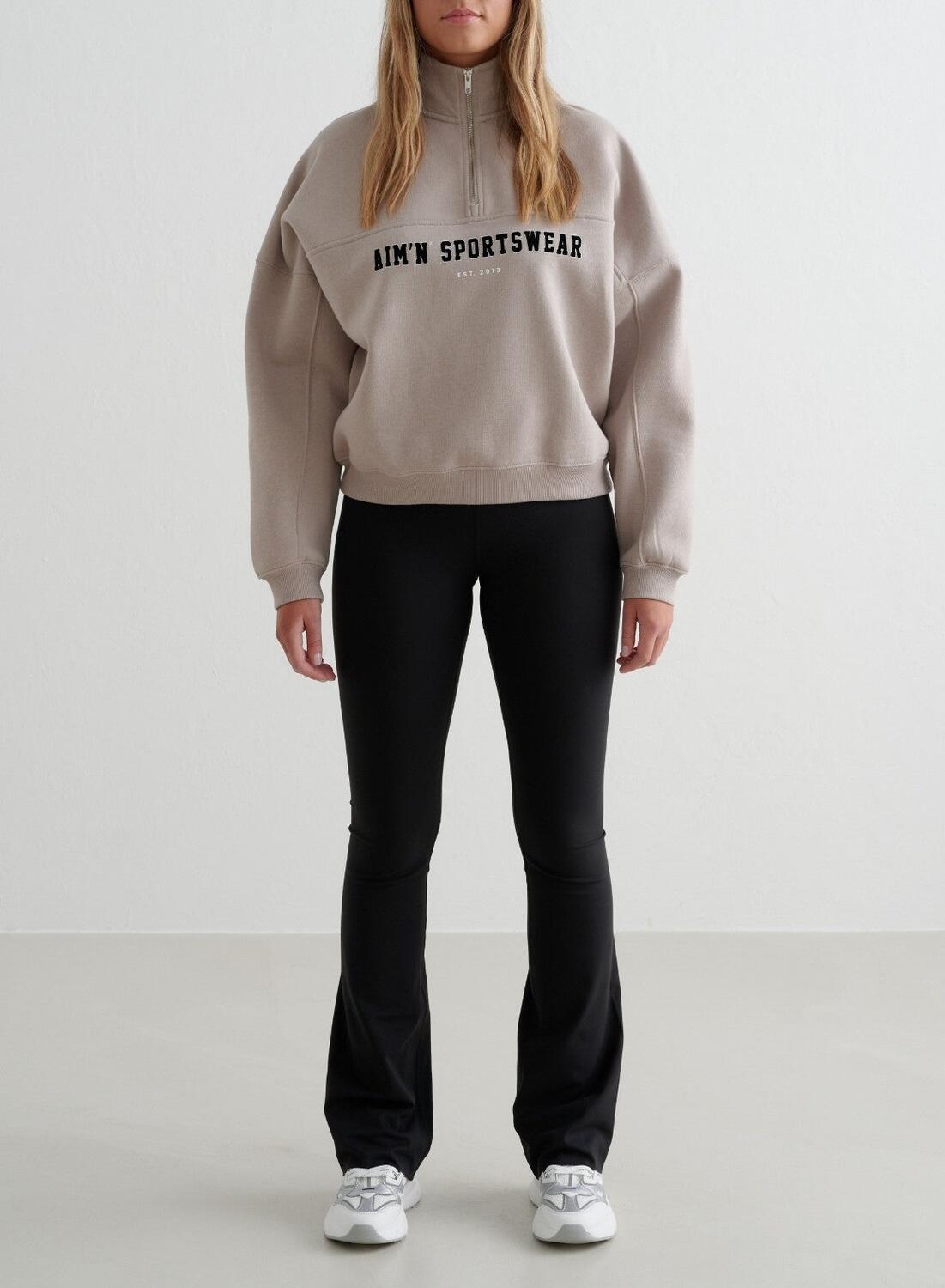 Femme Sweatshirt Demi-zip Varsity Beige Foncé 3/4