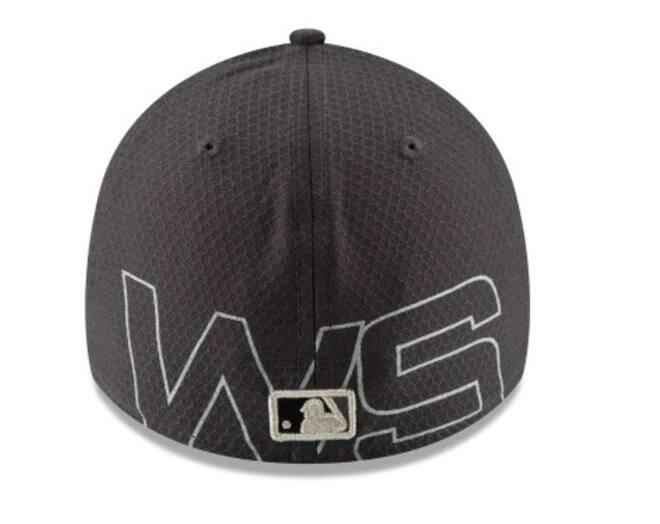 New Era MLB18 3930 Boston Red Sox WS Champs Locker Room OSFM 3/4