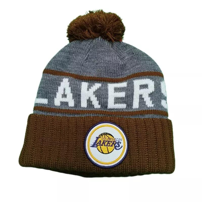 MITCHELL & NESS picture