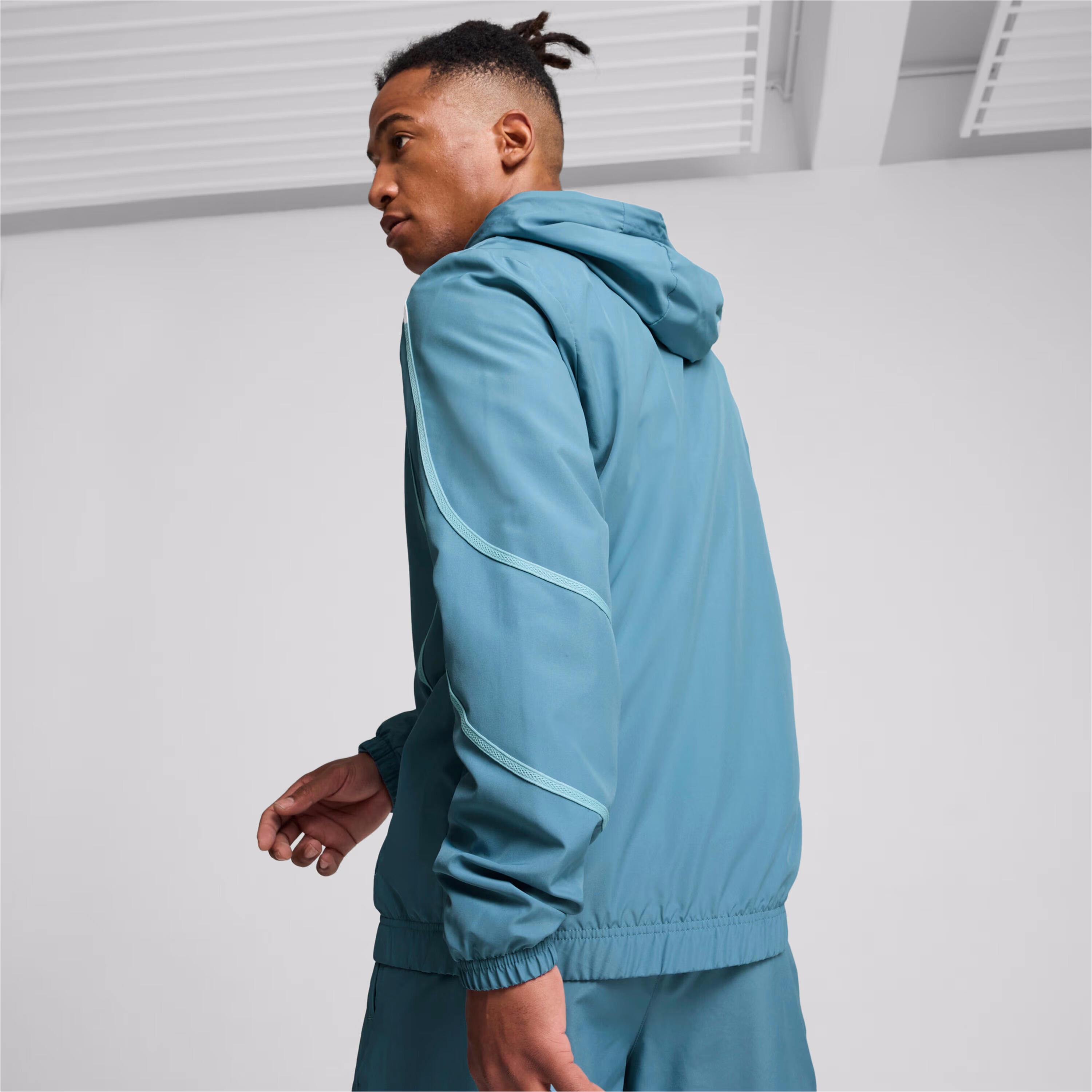 Chaqueta de chándal Puma OM PREMATCH WOVEN 5/7