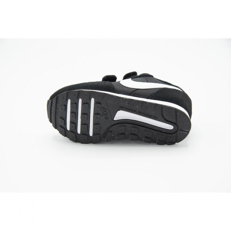Nike MD Valiant, Preto