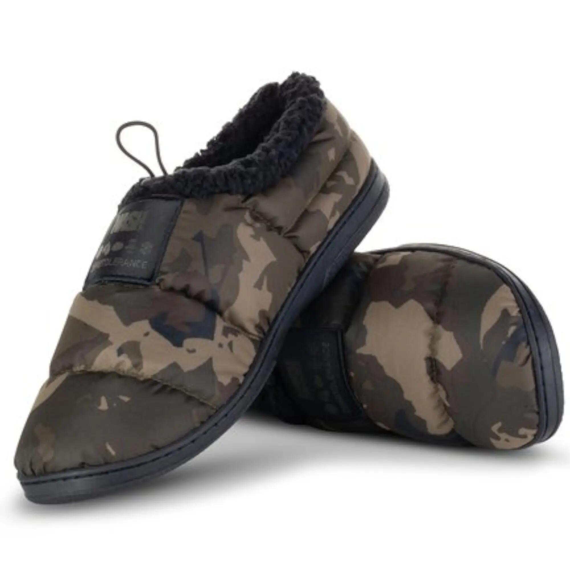 Laczki Kapcie Buty Wędkarskie  Nash Zt Deluxe Bivy Slipper Camo 3/4