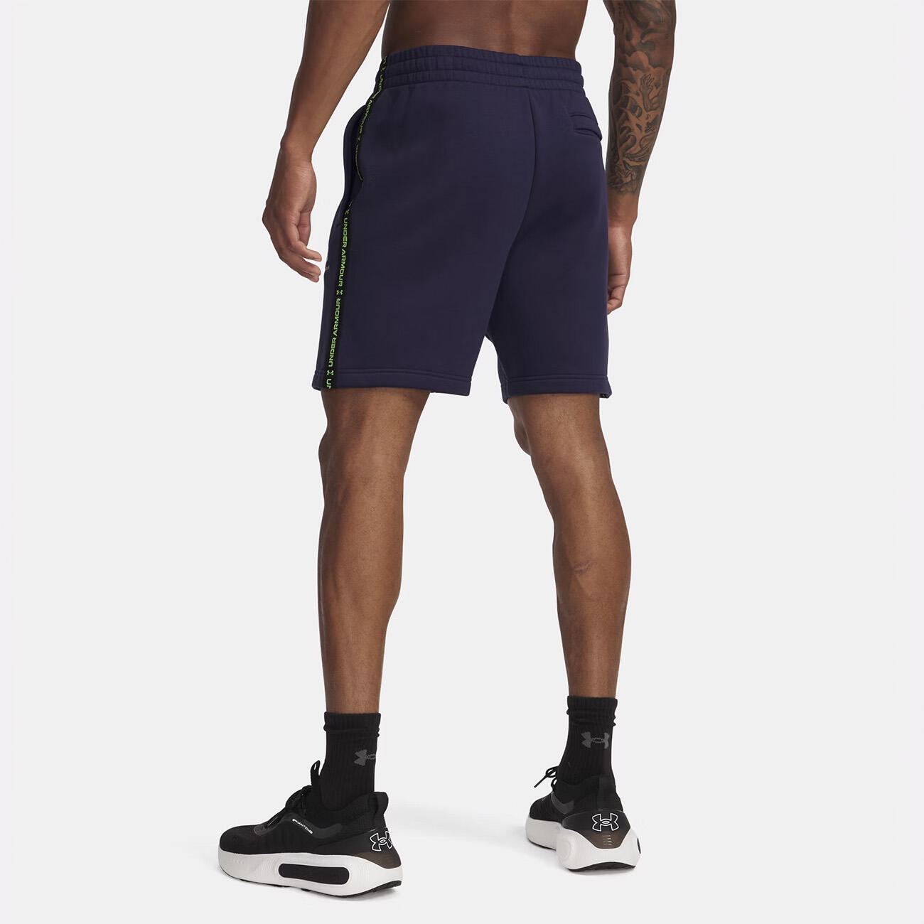 Pantaloncini Ua Icon Fleece Blu Notte Con Bande Firmate Da Uomo 2/4