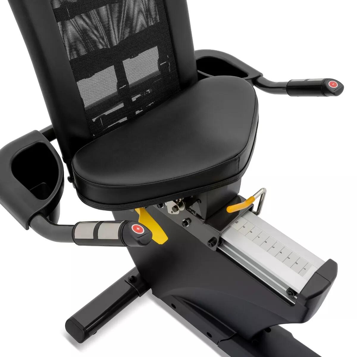 Spirit Fitness XBR55 ligfiets 6/7