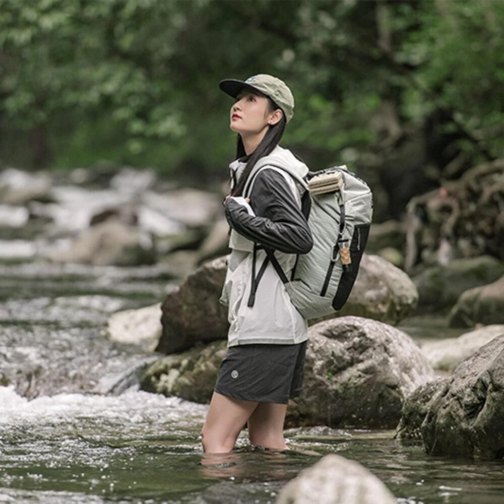 Mochila de montaña y trekking 20L NATUREHIKE Ultraligera Gris 4/6