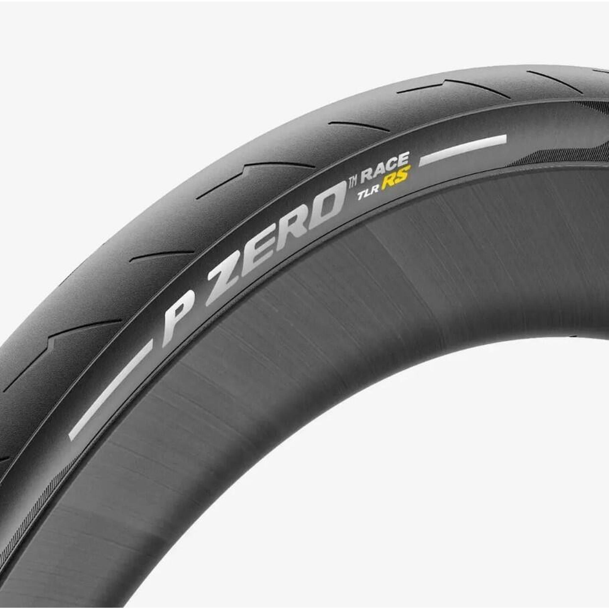 Pneu 700 x 32C - ETRTO 32-622 na ARO 21C - P Zero Race TLR - RS