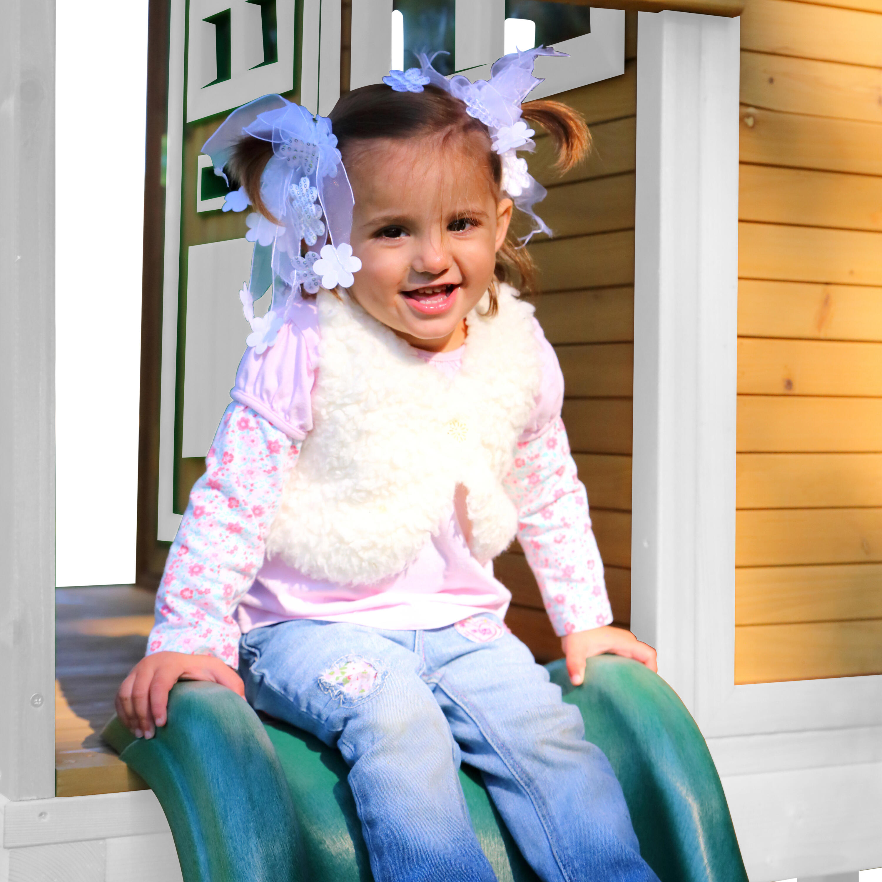 Maisonnette de jardin Laura Marron/Blanche – Toboggan Vert 7/7