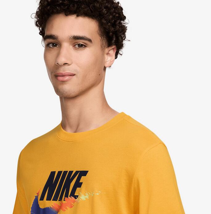 T-shirt uomo nike sportswear - giallo 3/3