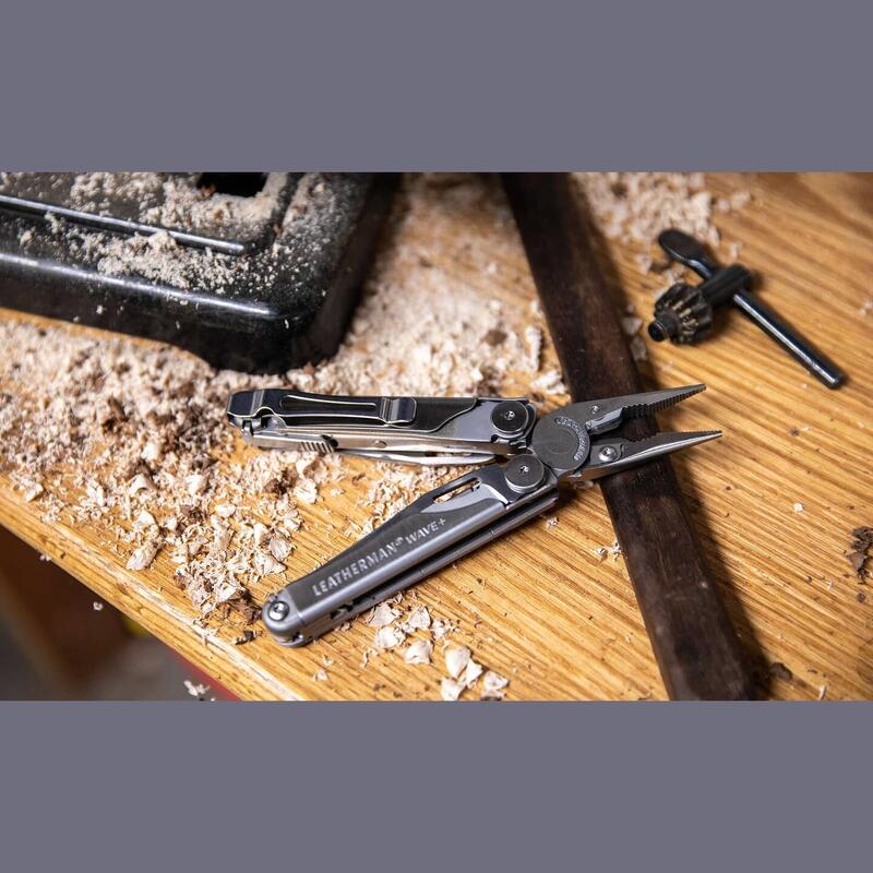 Pince Multifonctions Randonnée Camping 18 Outils en 1 Wave+ Noir LEATHERMAN