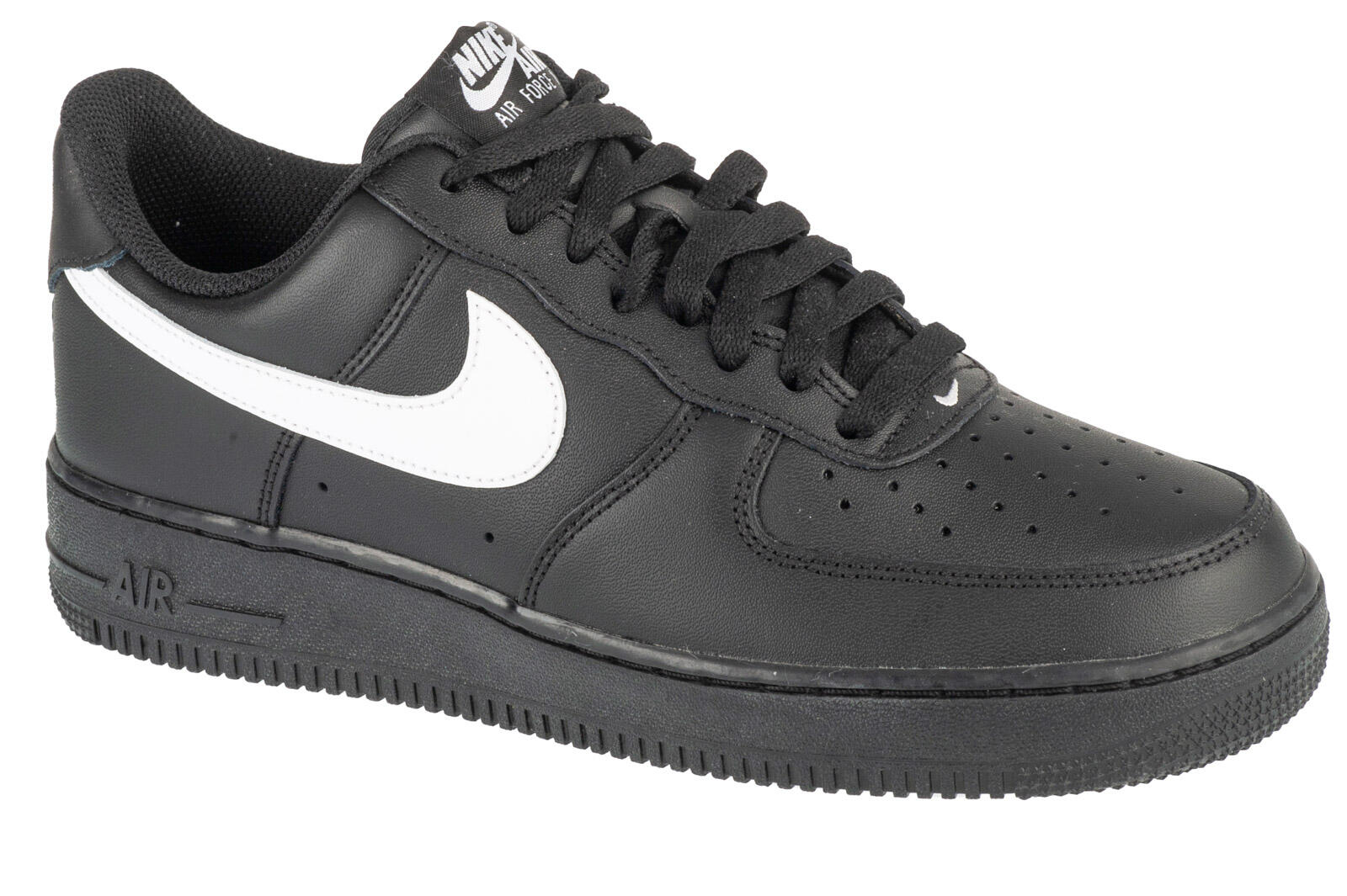 NIKE picture