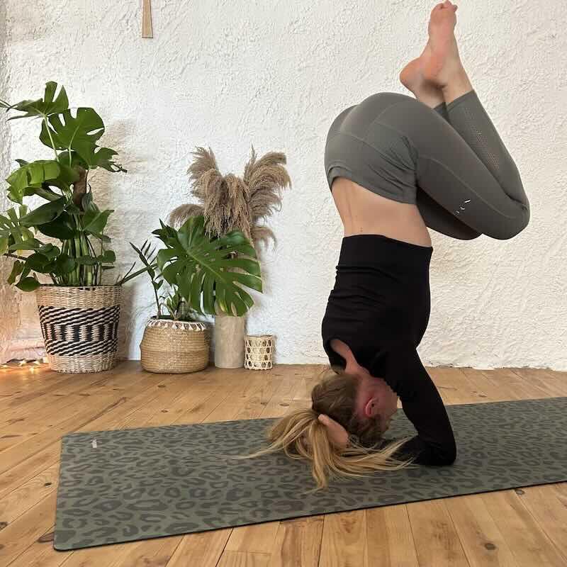 Tapis de Yoga et Fitness Performance Léopard Kaki 2/5