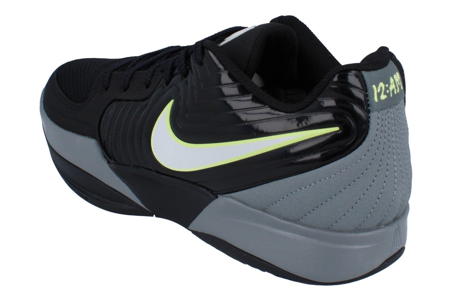 Ja 2 Mens Basketball Trainers 2/5