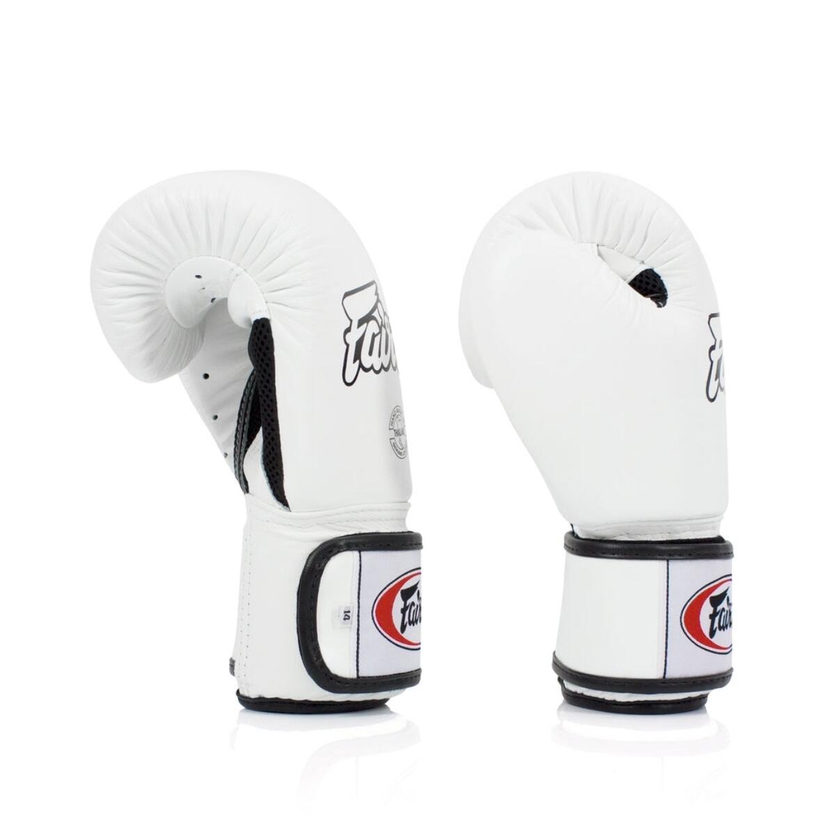 Guantoni da boxe Fairtex BGV1 – Universali – Bianco – 8 oz 4/4