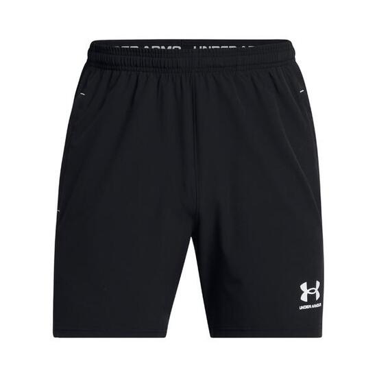 Pantaloni corti in tessuto Under Armour Challenger Pro