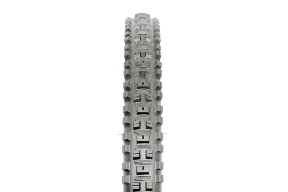 NEUMATICO HOT SEAT 27.5X2.40 TLR 2C DH XTREM SHIELD 60TPI BROWN 2/2