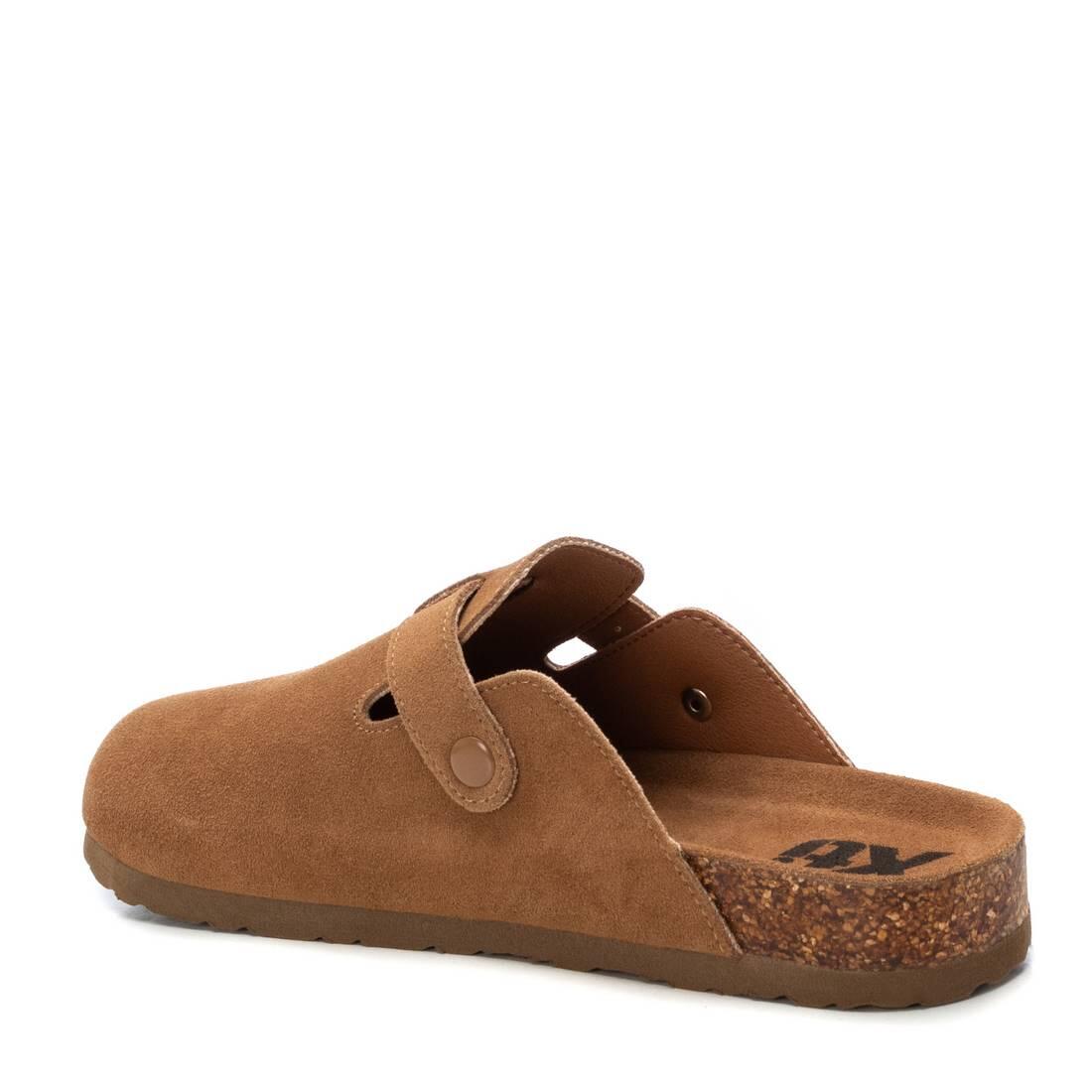 Sandales Plates Femme Xti  Marron 4/5