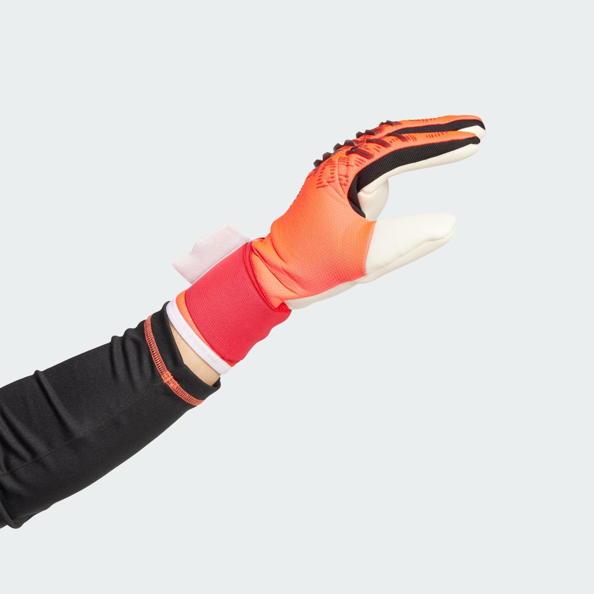 ADIDAS Predator Competition Keepershandschoenen