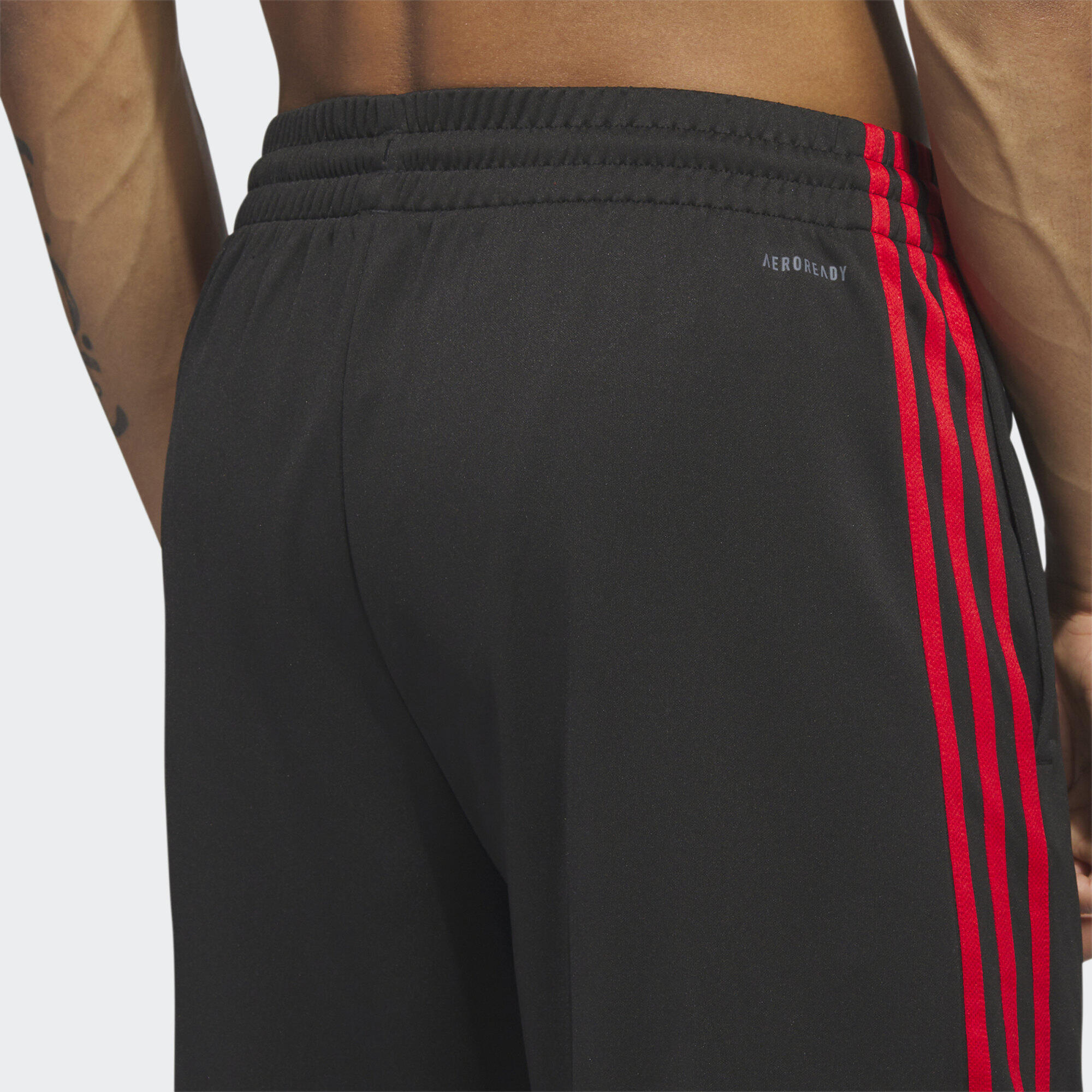 Legends 3-Stripes Basketball Shorts 5/5