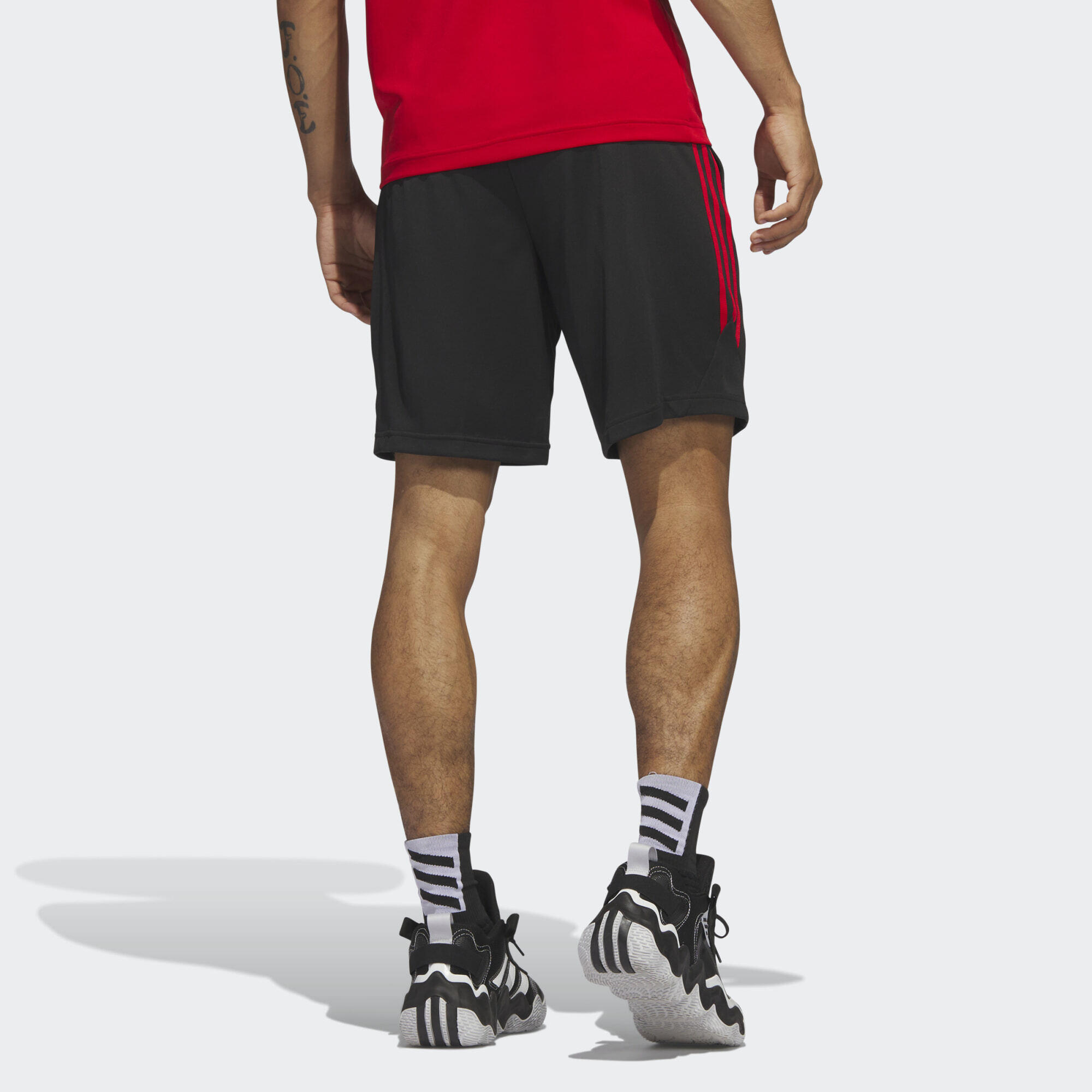 Legends 3-Stripes Basketball Shorts 3/5