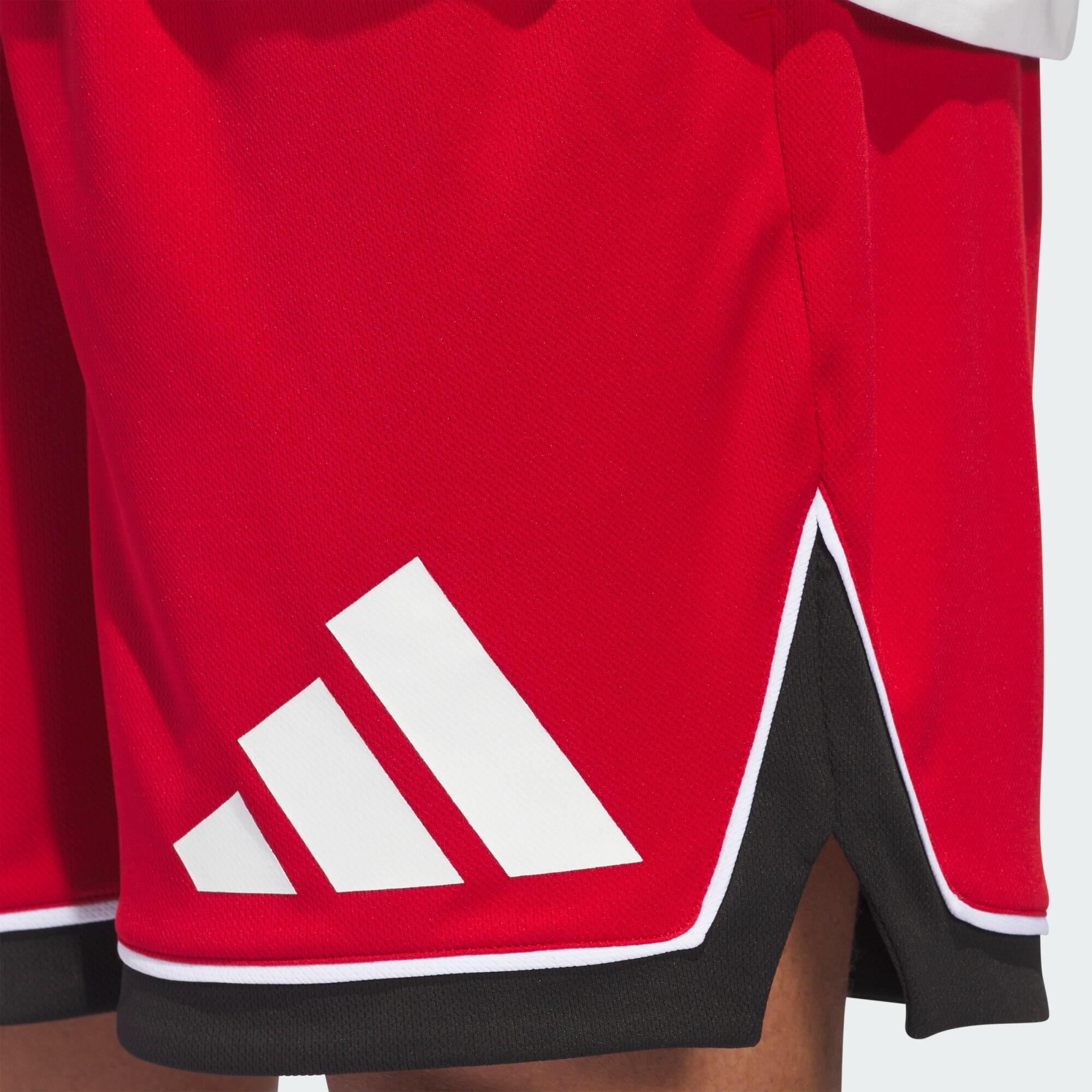 adidas Basketball Badge of Sport Shorts 4/5