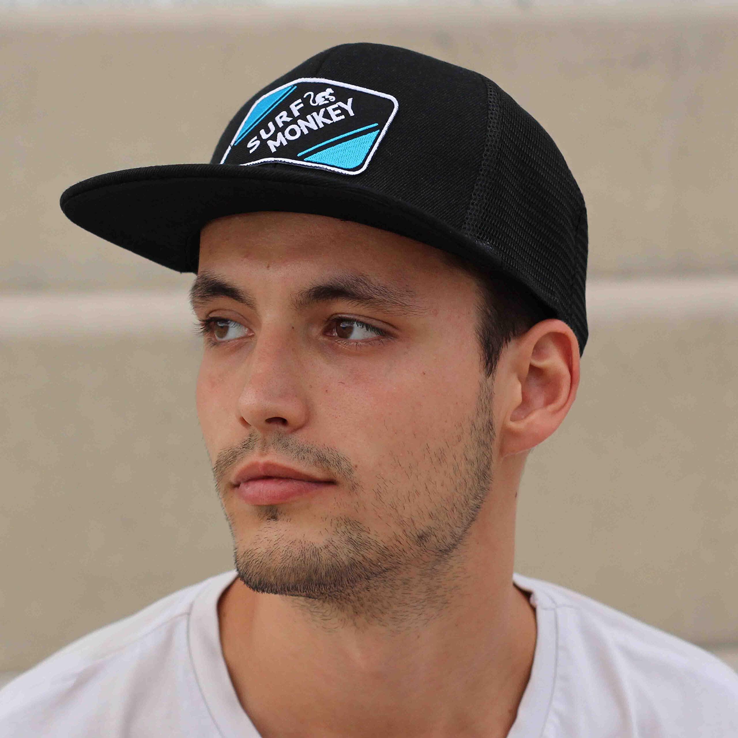 Gorra Trucker -Visera Plana -Full patch / Adulto /Talla única (Negro/Azul) 4/5