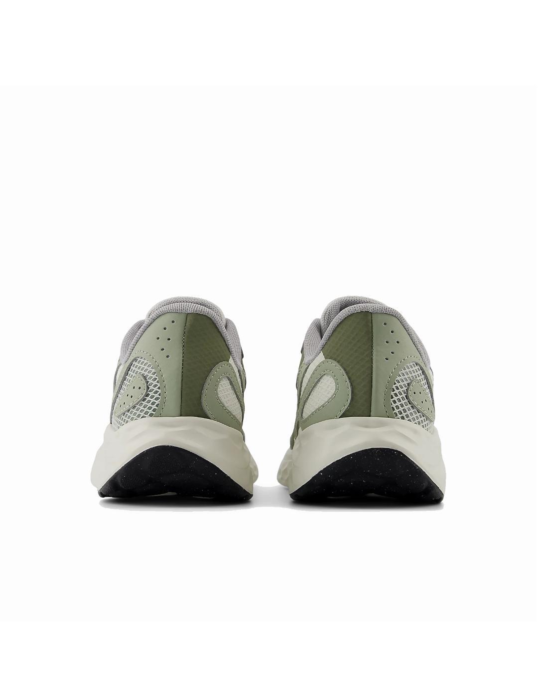 Chaussures de sport pour femmes New Balance Fresh Foam Arishi TD4 Beige 4/5