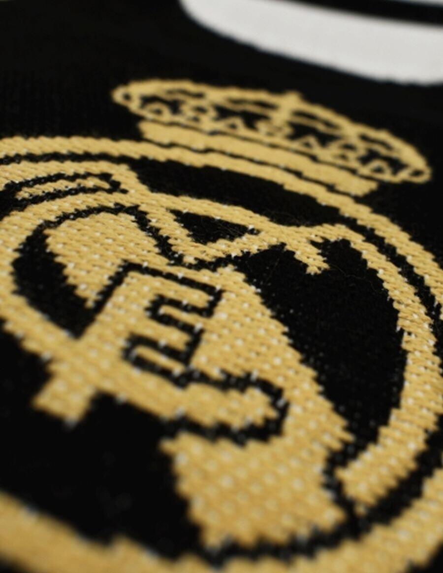 Bufanda Real Madrid Black Gold 2/4