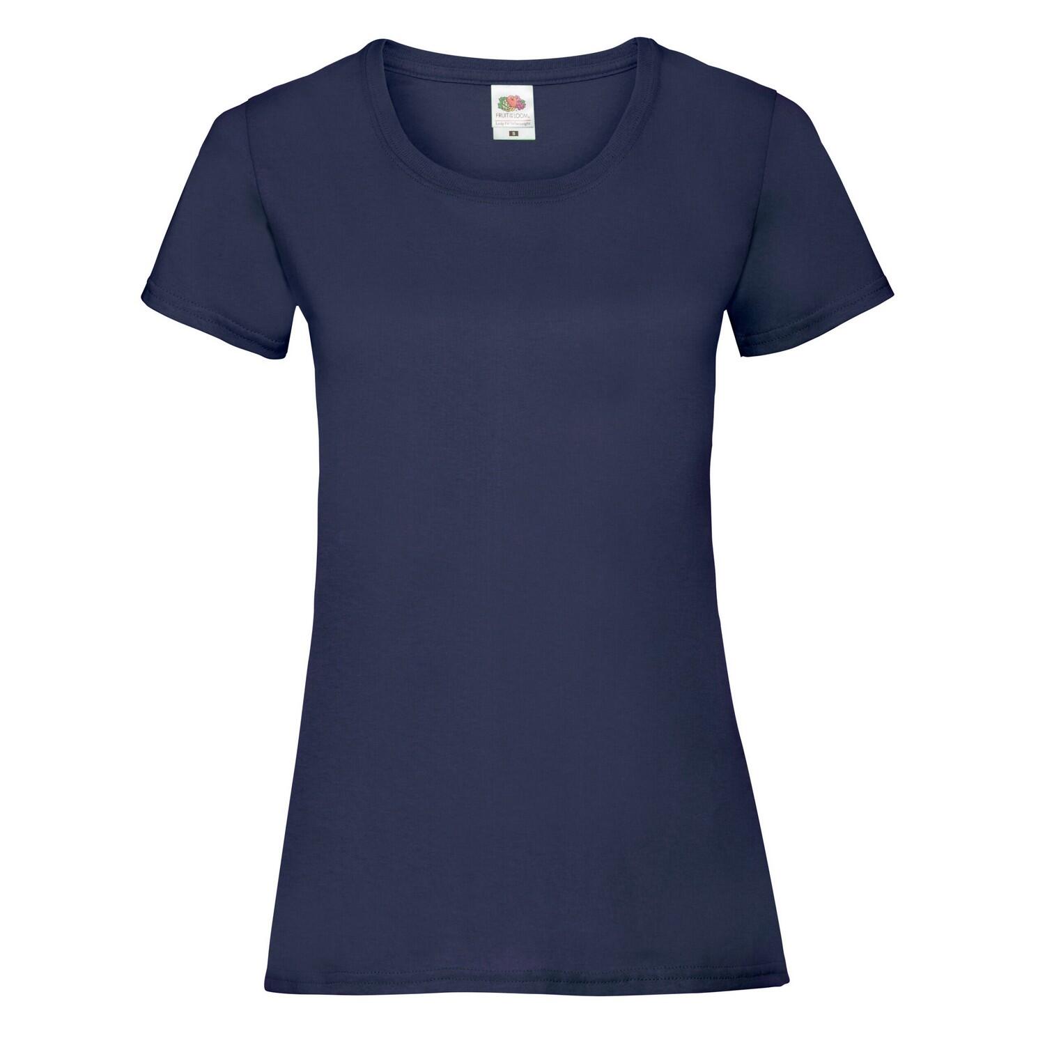 bleu marine.