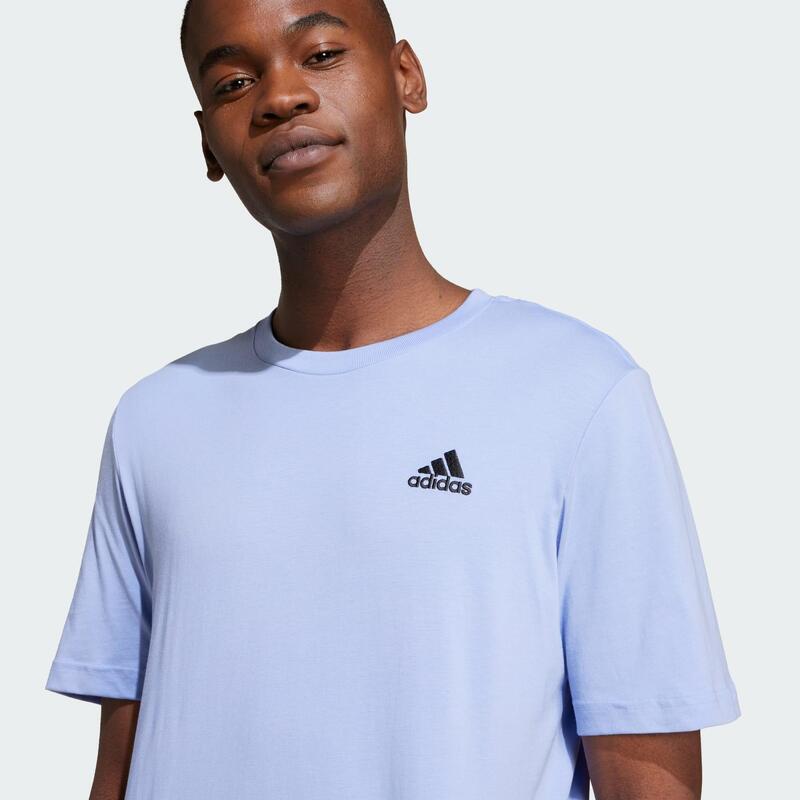 T-shirt en jersey à petit logo brodé Essentials