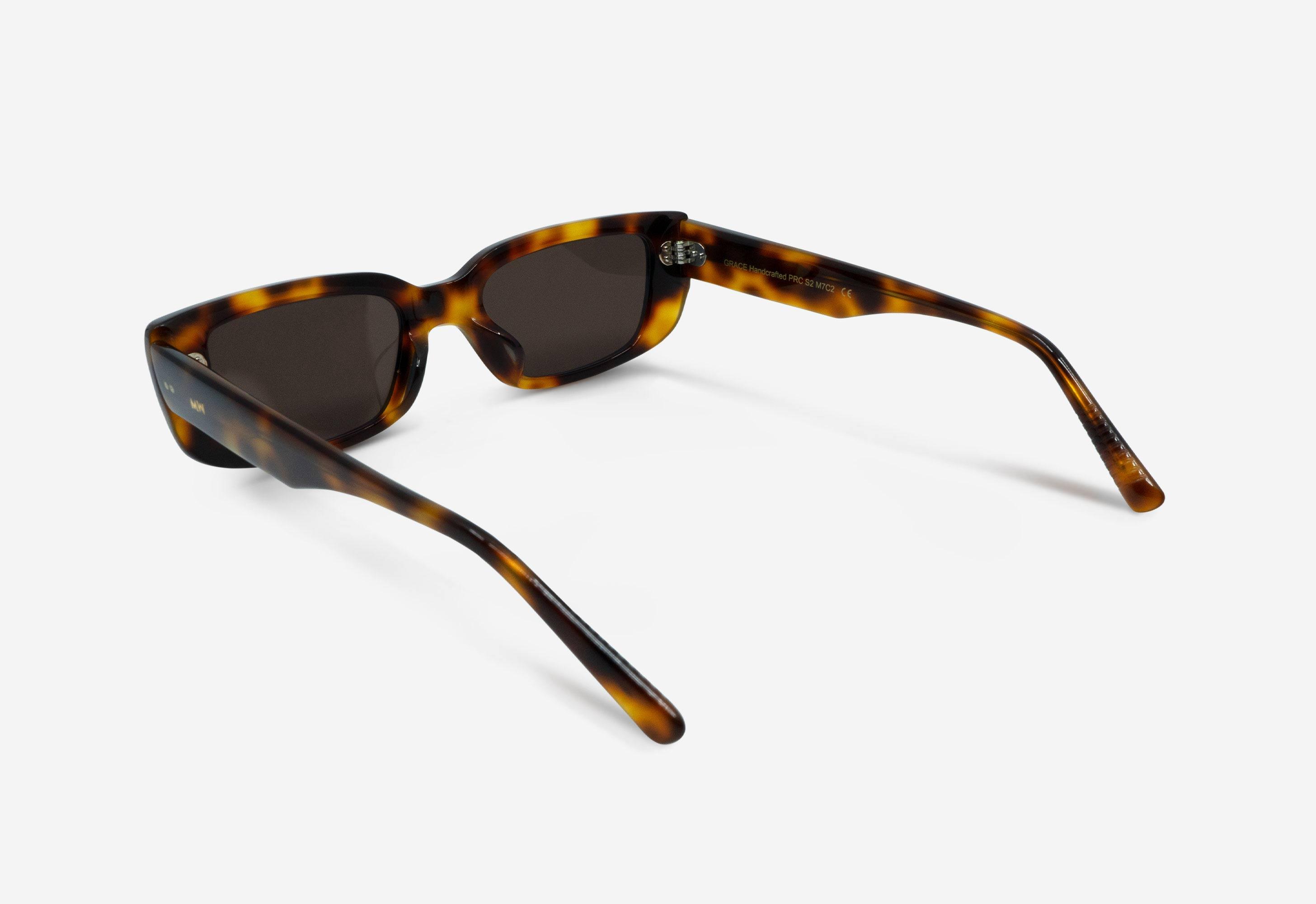 GRACE Tortoise/Brown 3/4