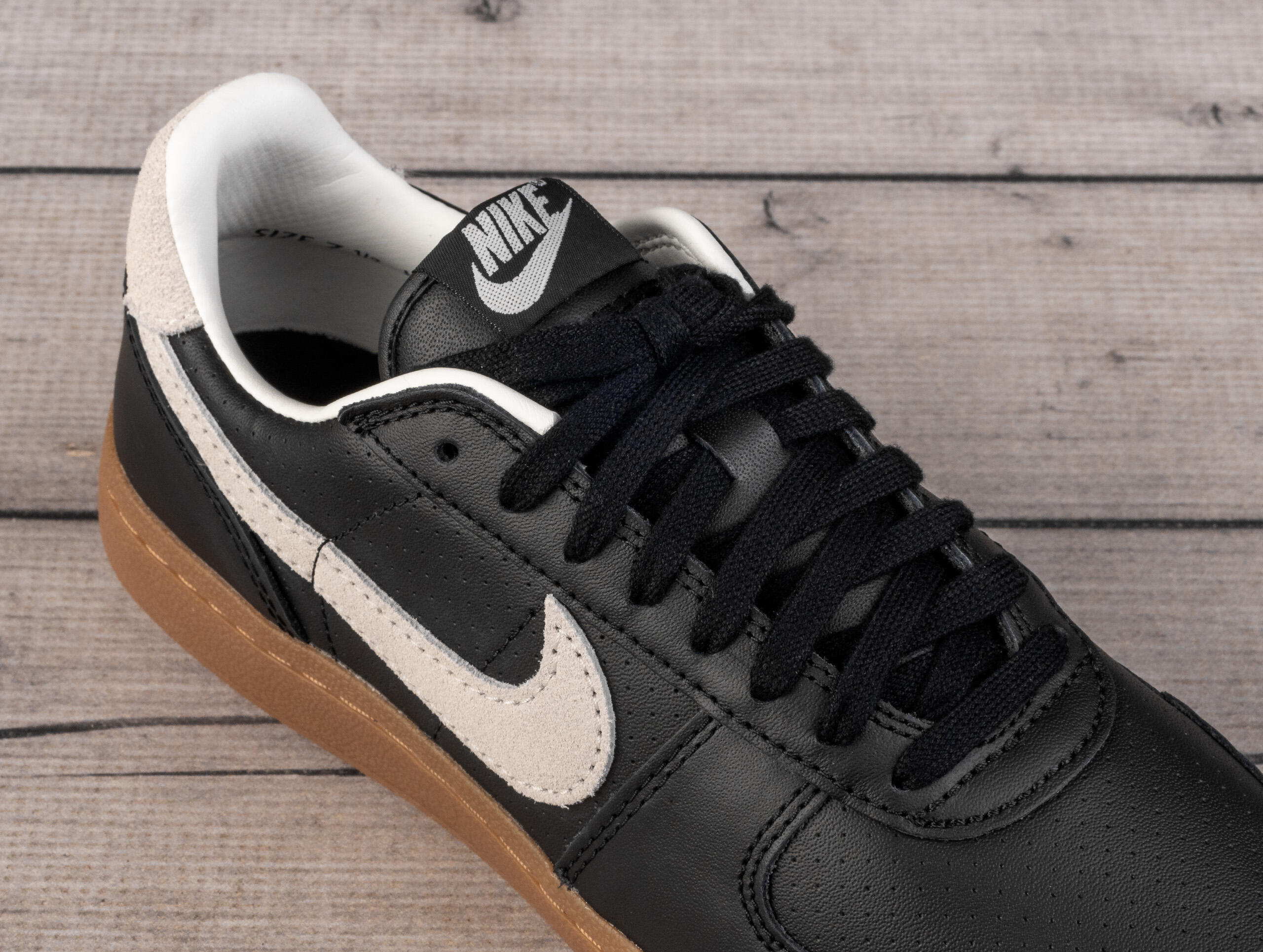 Nike Field General 82 SP Sail 7/7