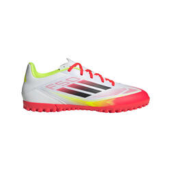 Chaussures de football adidas F50 Club Turf
