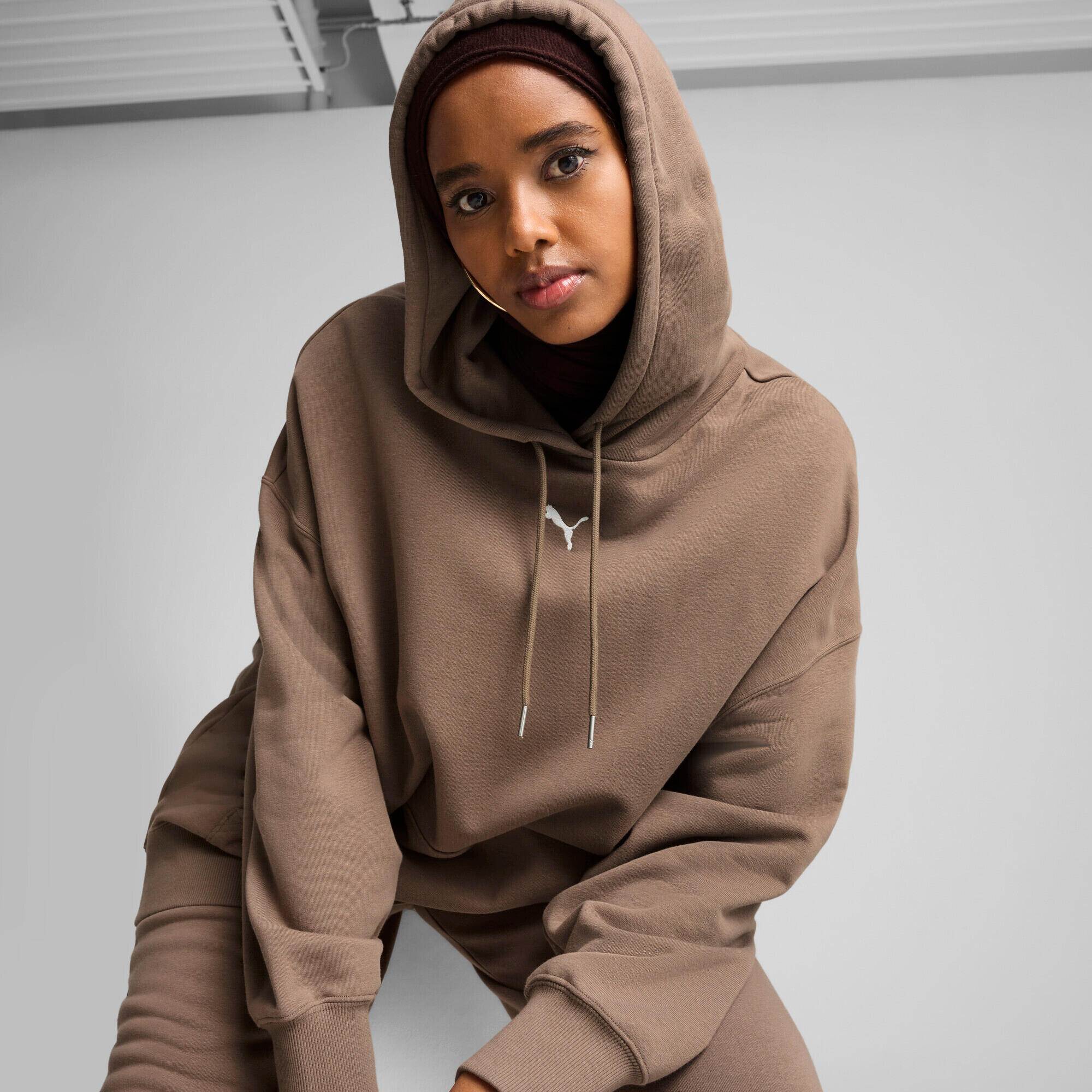 Sweatshirt à capuche oversize femme Puma Essentials TR 6/7