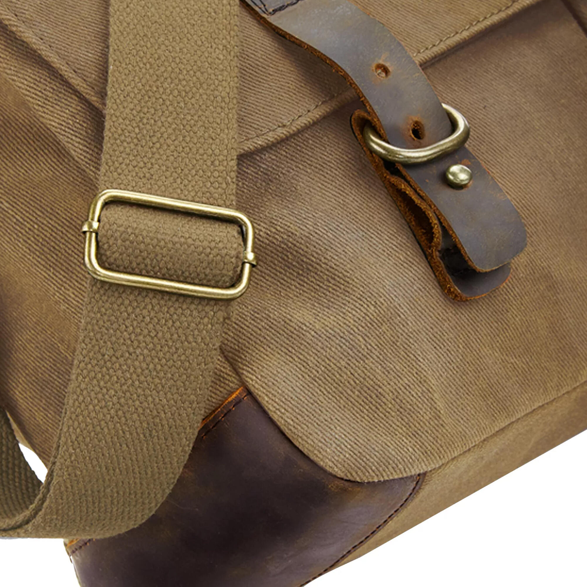 Heritage Leather Accents Messenger Bag (Desert Sand) 2/2
