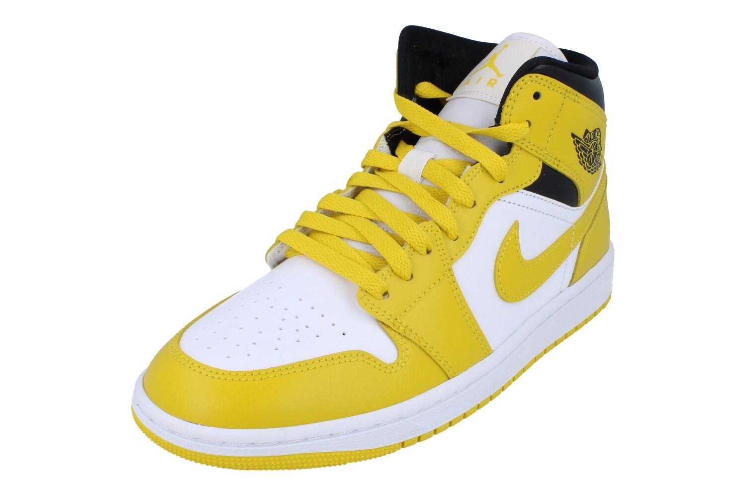 NIKE Womens Air Jordan 1 Mid Trainers