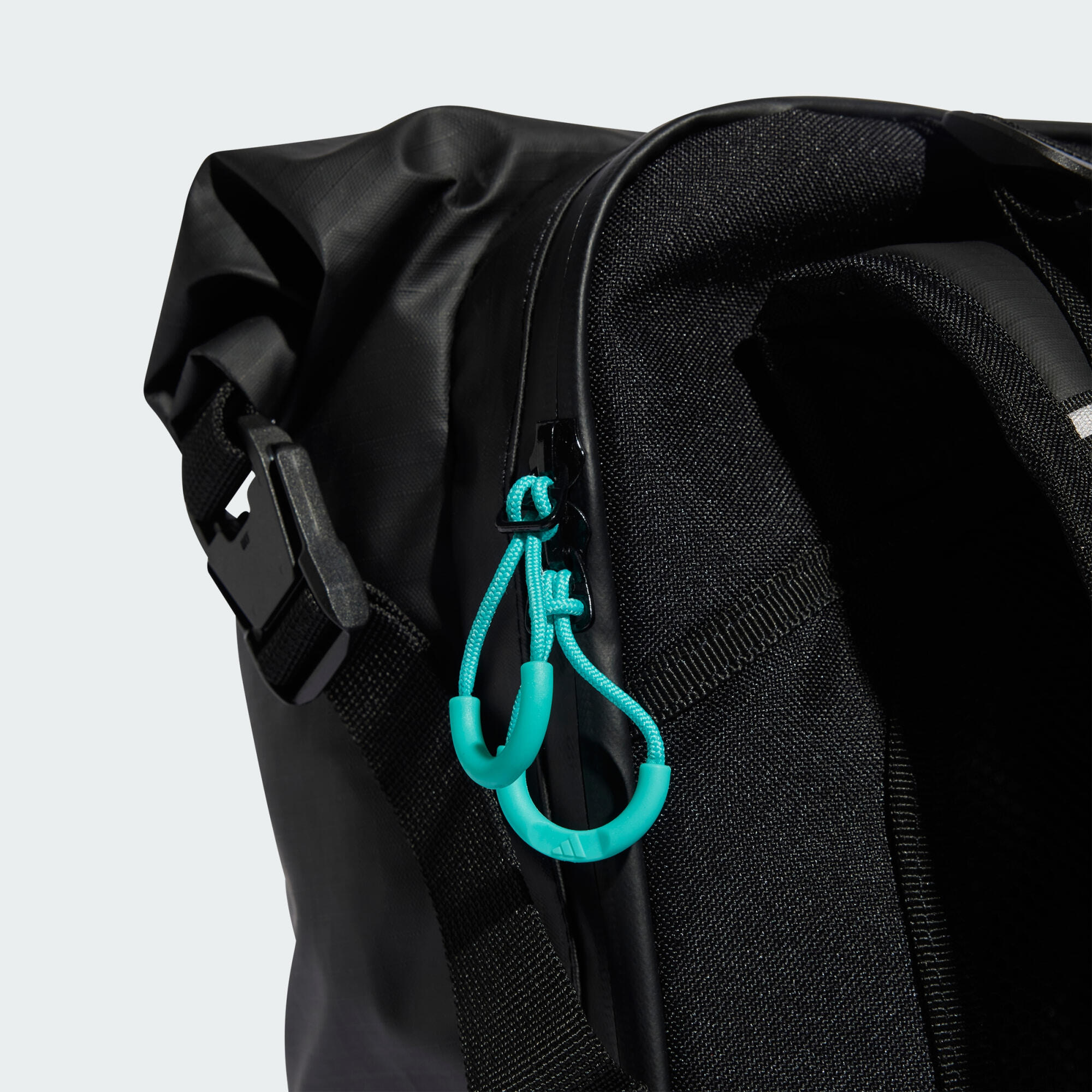 Mochila Mercedes - AMG Petronas Formula One Team Adaptive Packing System 7/7