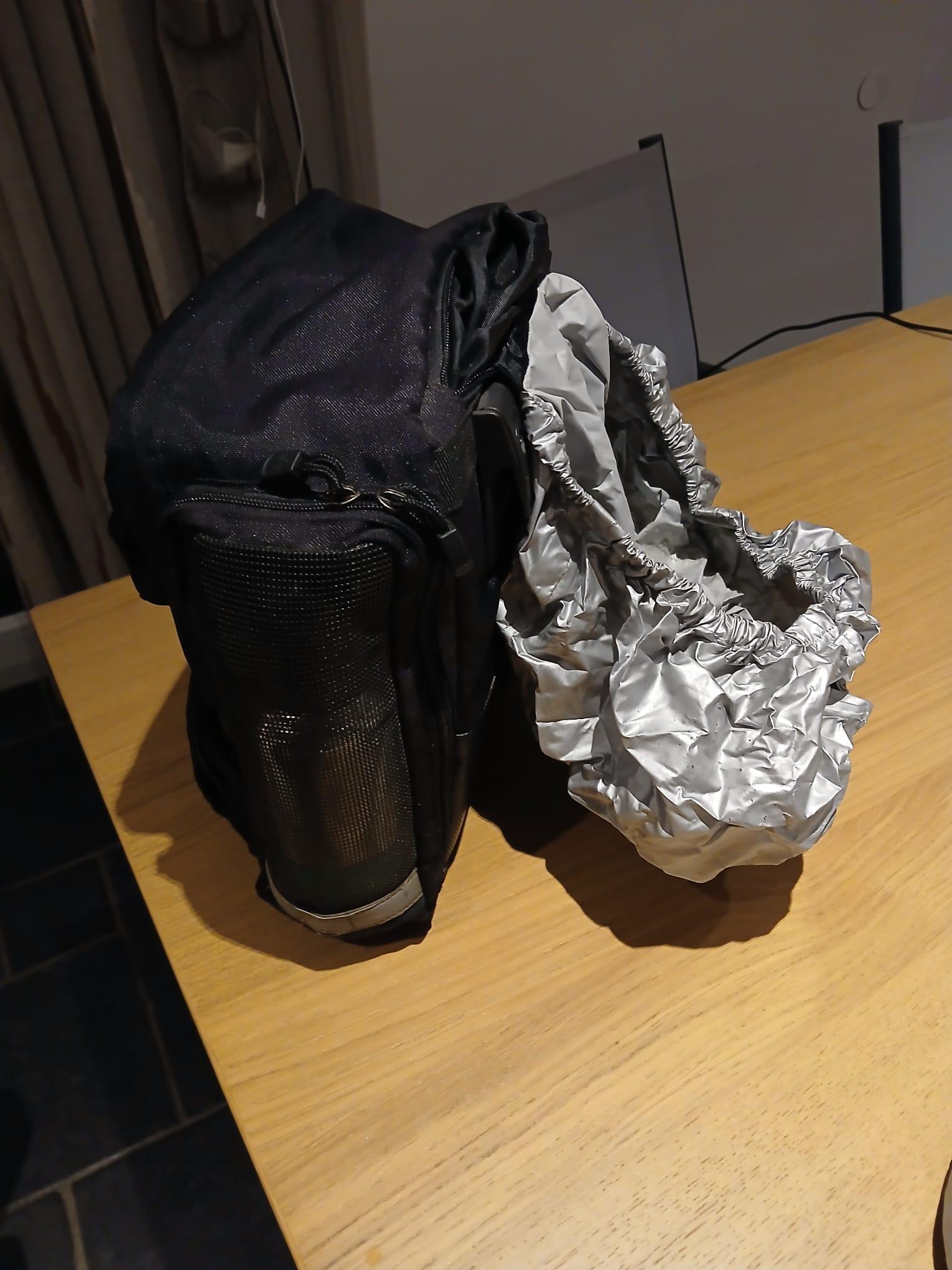 Entre Particuliers - Sacoche vélo AGU 4/5
